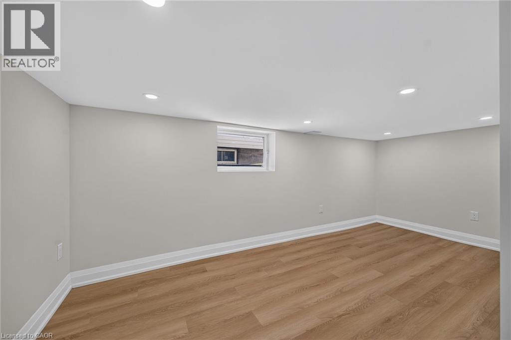 29 Mckinstry Street, Hamilton, Ontario L8L 6C2 - Photo 23 - 40857184