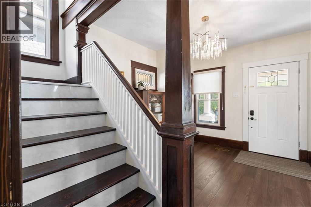 4917 King Street E, Beamsville, Ontario  L0R 1B0 - Photo 10 - 40856332