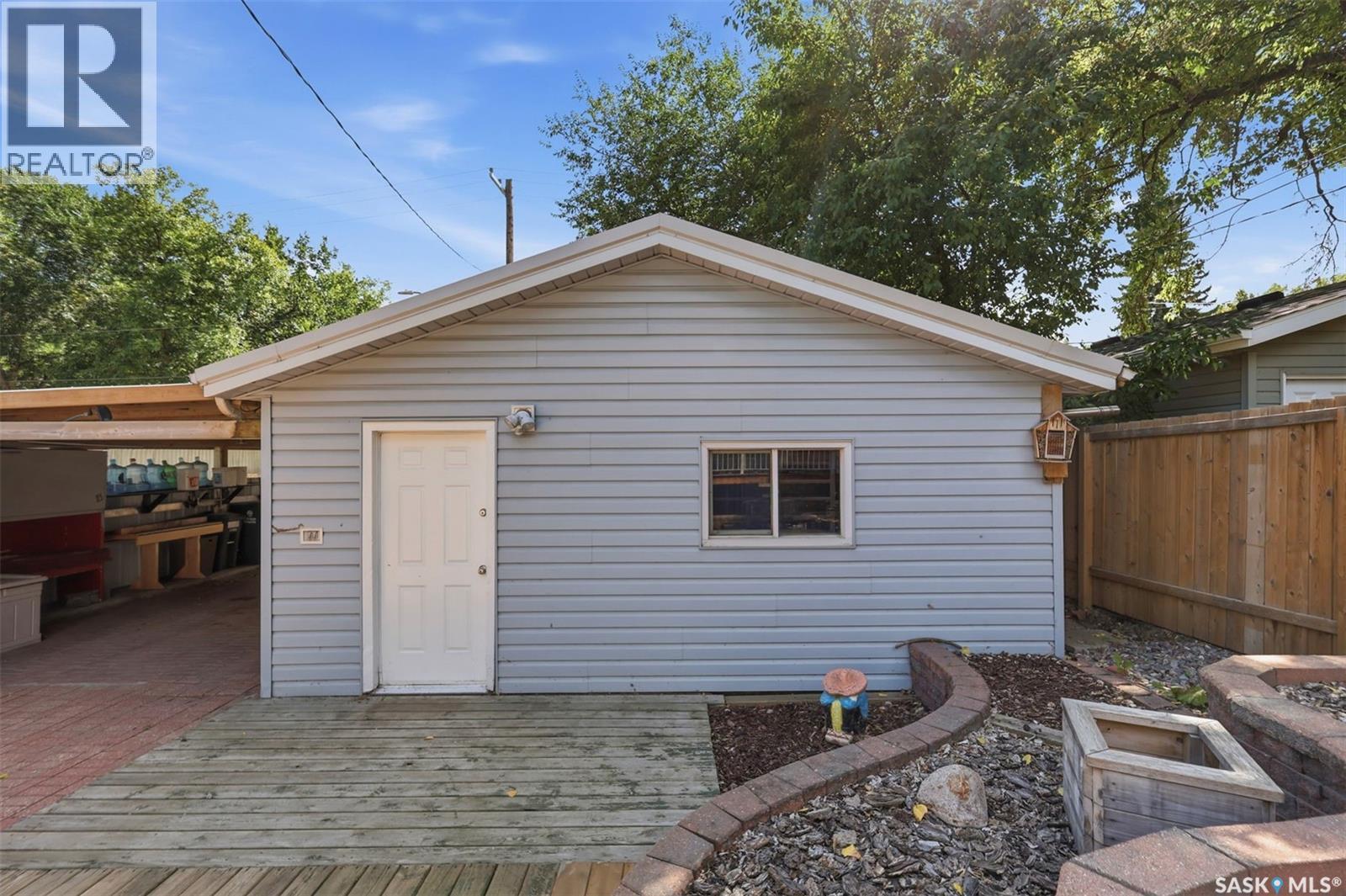 301 29th Street W, Saskatoon, Saskatchewan  S7L 0M2 - Photo 34 - SK046112