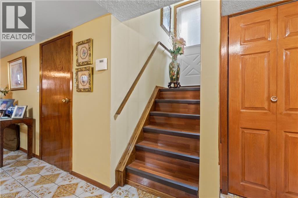 202 Ray Street N, Hamilton, Ontario L8R 2Y2 - Photo 25 - 40838049