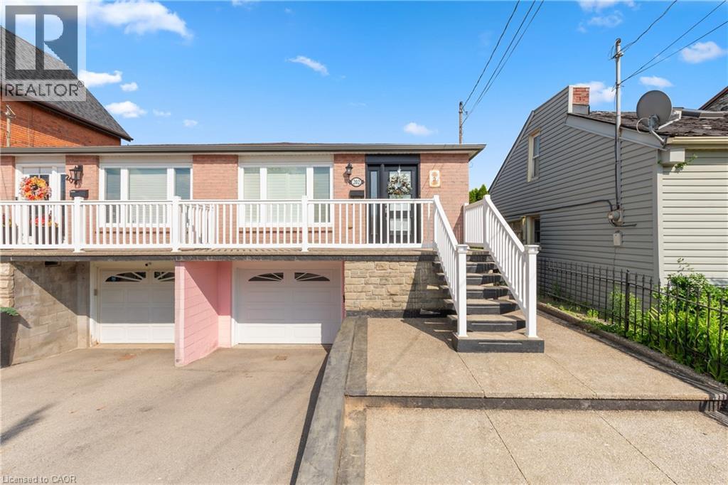 202 RAY Street N, Hamilton, Ontario
