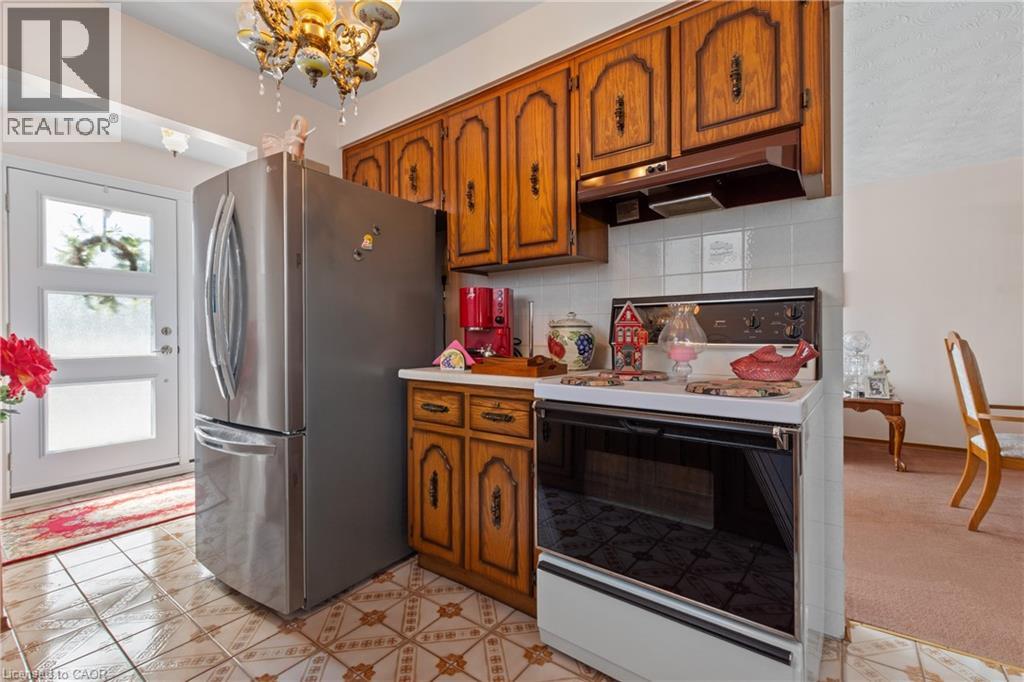 202 Ray Street N, Hamilton, Ontario L8R 2Y2 - Photo 7 - 40838049