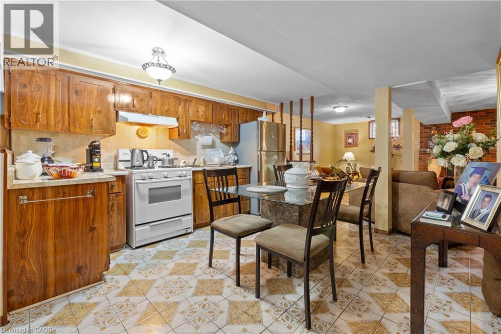 202 Ray Street N, Hamilton, Ontario L8R 2Y2 - Photo 27 - 40838049