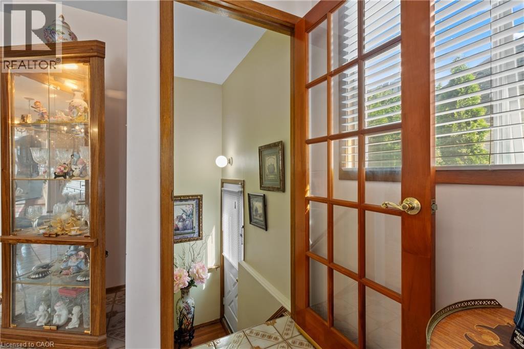 202 Ray Street N, Hamilton, Ontario L8R 2Y2 - Photo 24 - 40838049