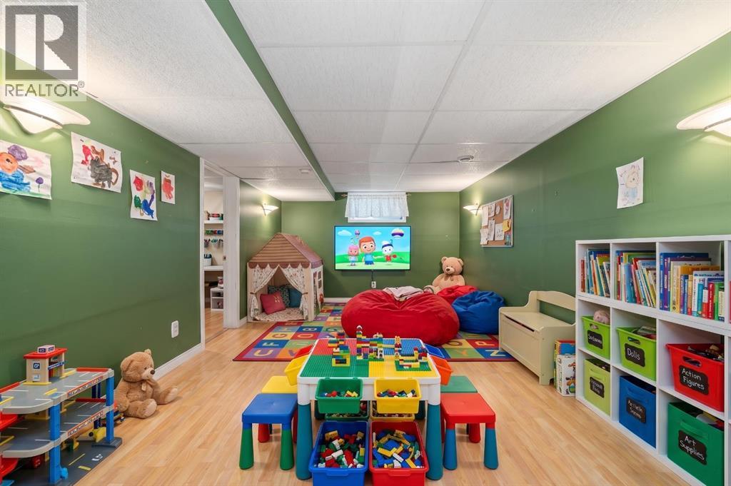 4511 41 Avenue Sw, Calgary, Alberta  T3E 1G6 - Photo 19 - A2335264