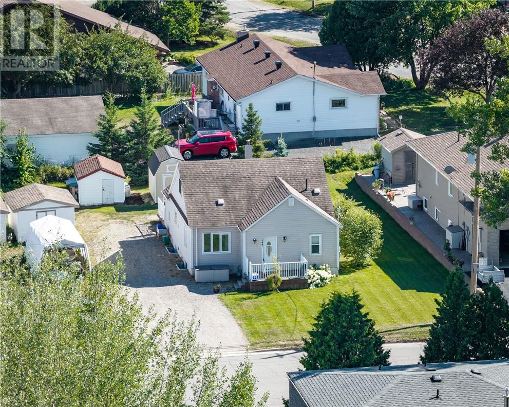 177 St Agnes Street, Sudbury, Ontario  P0M 1B0 - Photo 3 - 2129913
