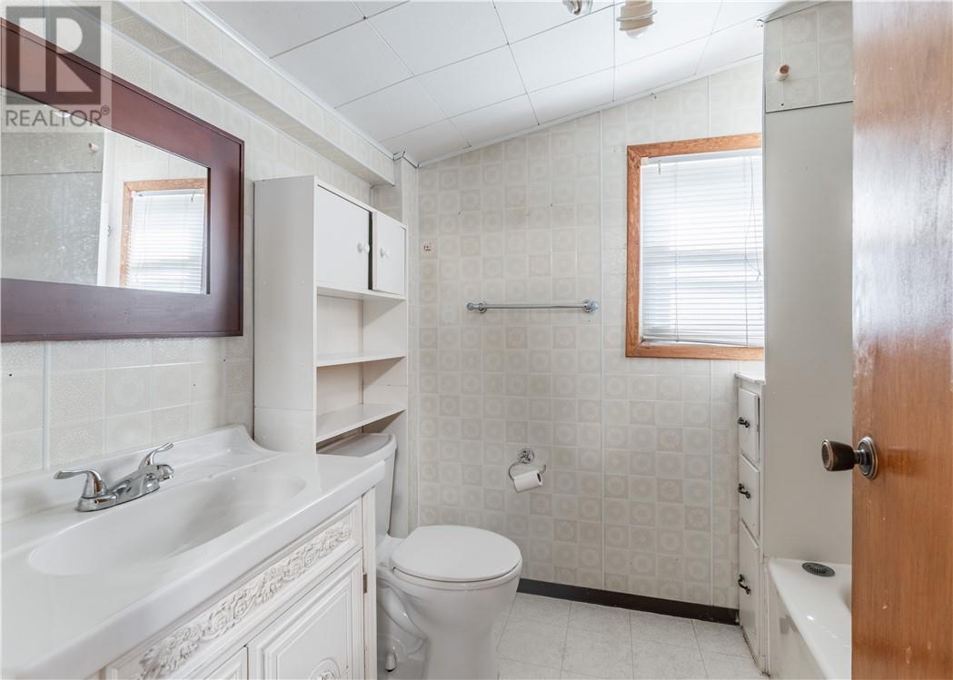 3426 Falconbridge Highway, Garson, Ontario  P3L 1E5 - Photo 12 - 2129906