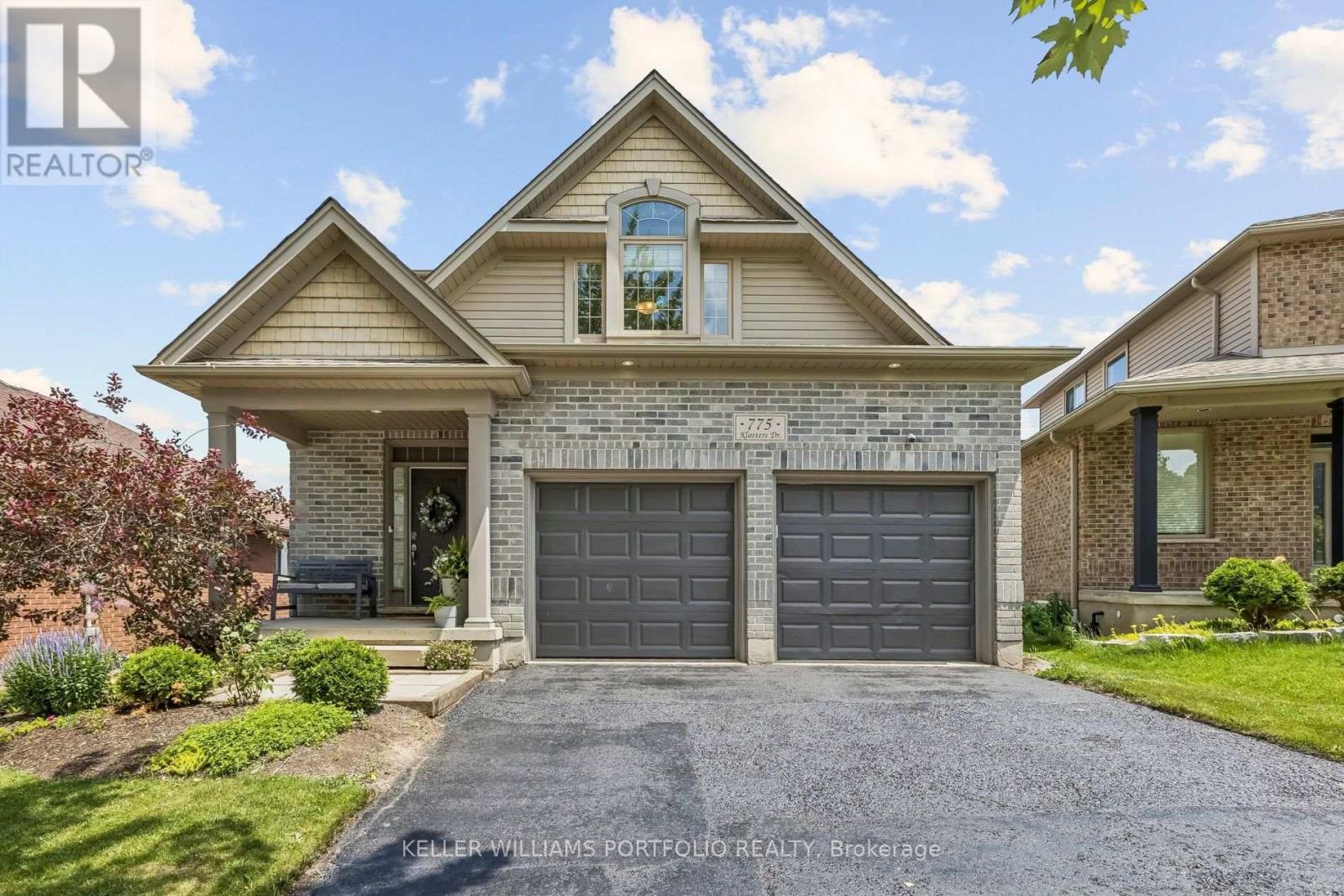 775 Klosters Drive, Waterloo, Ontario  N2V 2V4 - Photo 2 - X13611948