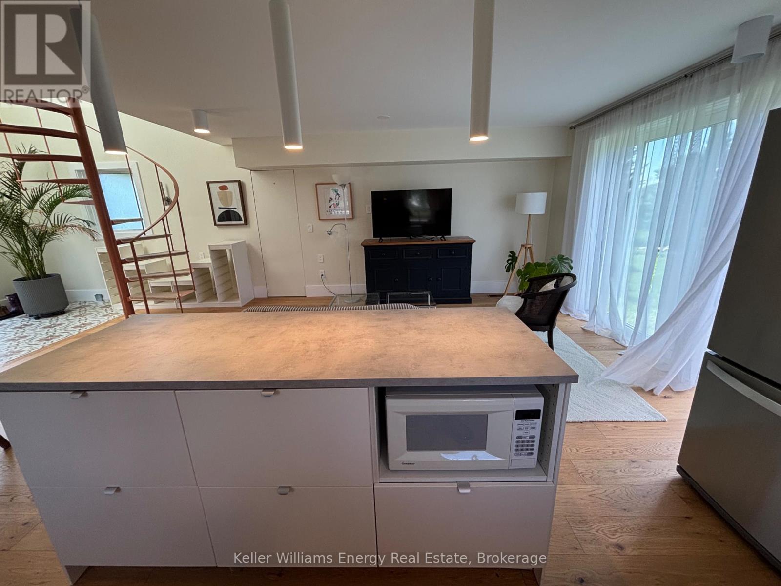 2 - 18683 Loyalist Parkway, Prince Edward County, Ontario  K0K 2J0 - Photo 12 - X13695076
