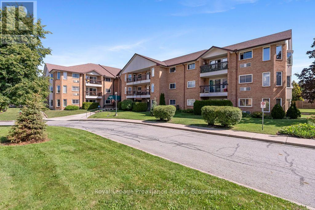 208 - 54 TRIPP BOULEVARD, Quinte West, Ontario