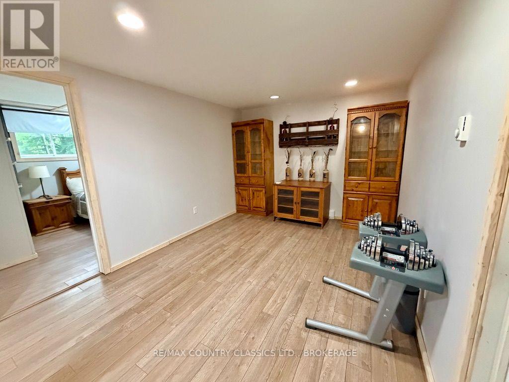 1068c Jacques Bay Road, Addington Highlands, Ontario  K0H 1K0 - Photo 20 - X13695054