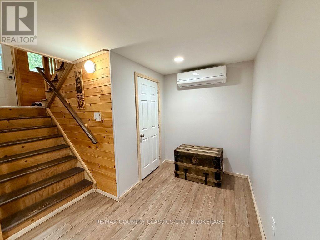 1068c Jacques Bay Road, Addington Highlands, Ontario  K0H 1K0 - Photo 22 - X13695054