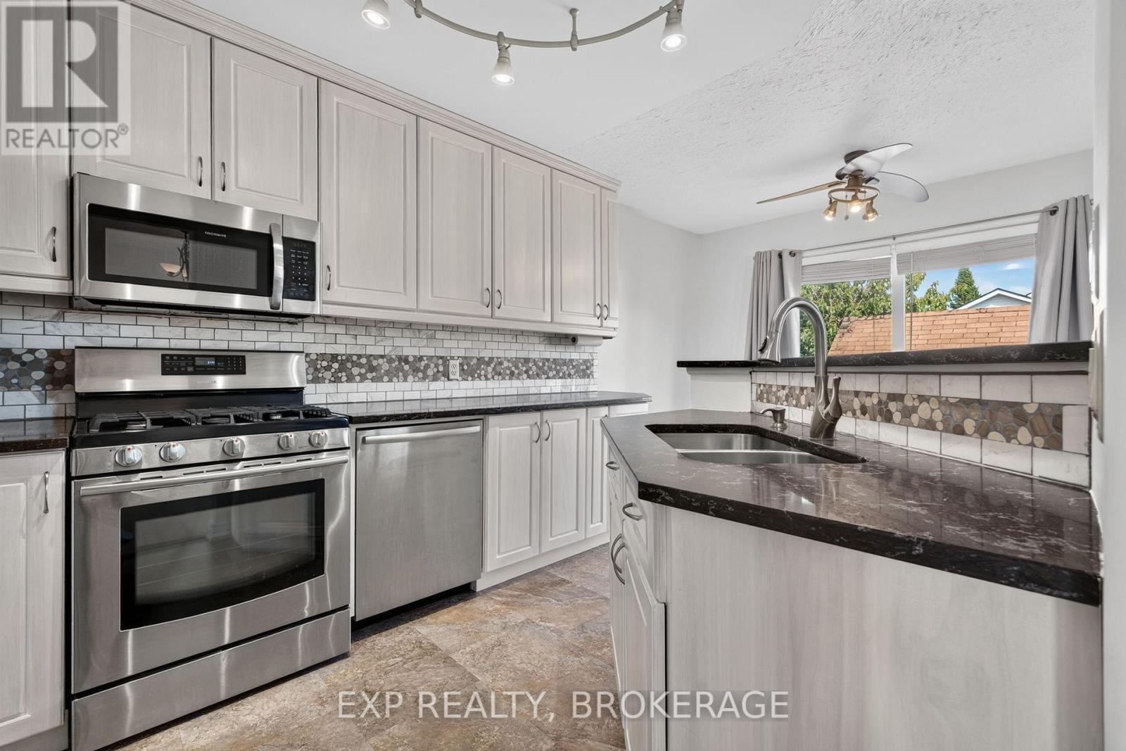 1896 Berrywood Crescent, Kingston, Ontario  K7P 3G4 - Photo 21 - X13695096