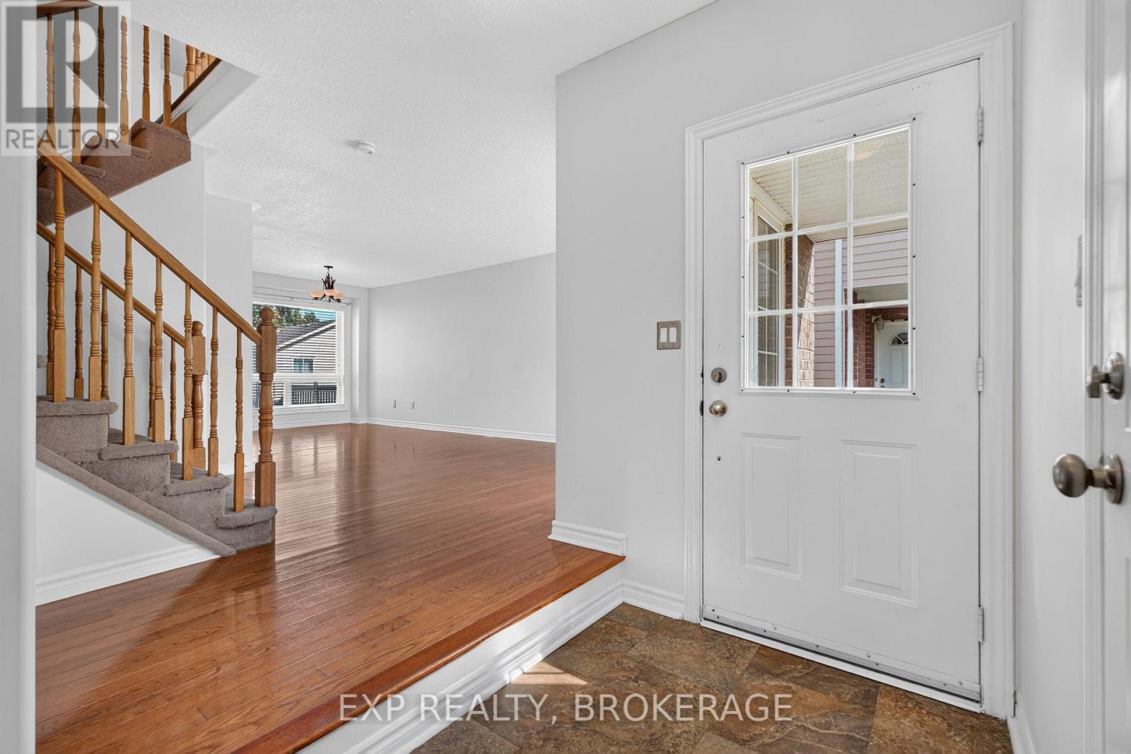 1896 Berrywood Crescent, Kingston, Ontario  K7P 3G4 - Photo 5 - X13695096