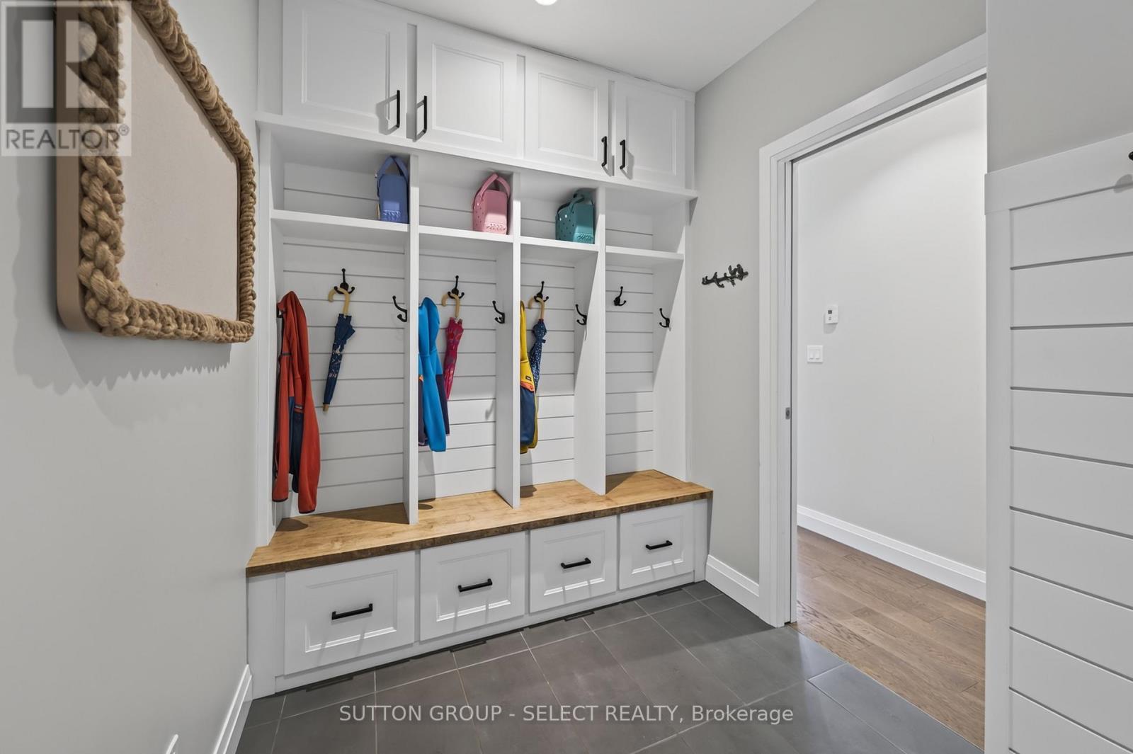 216 Martin Drive, Middlesex Centre, Ontario  N0M 2A0 - Photo 22 - X13695152