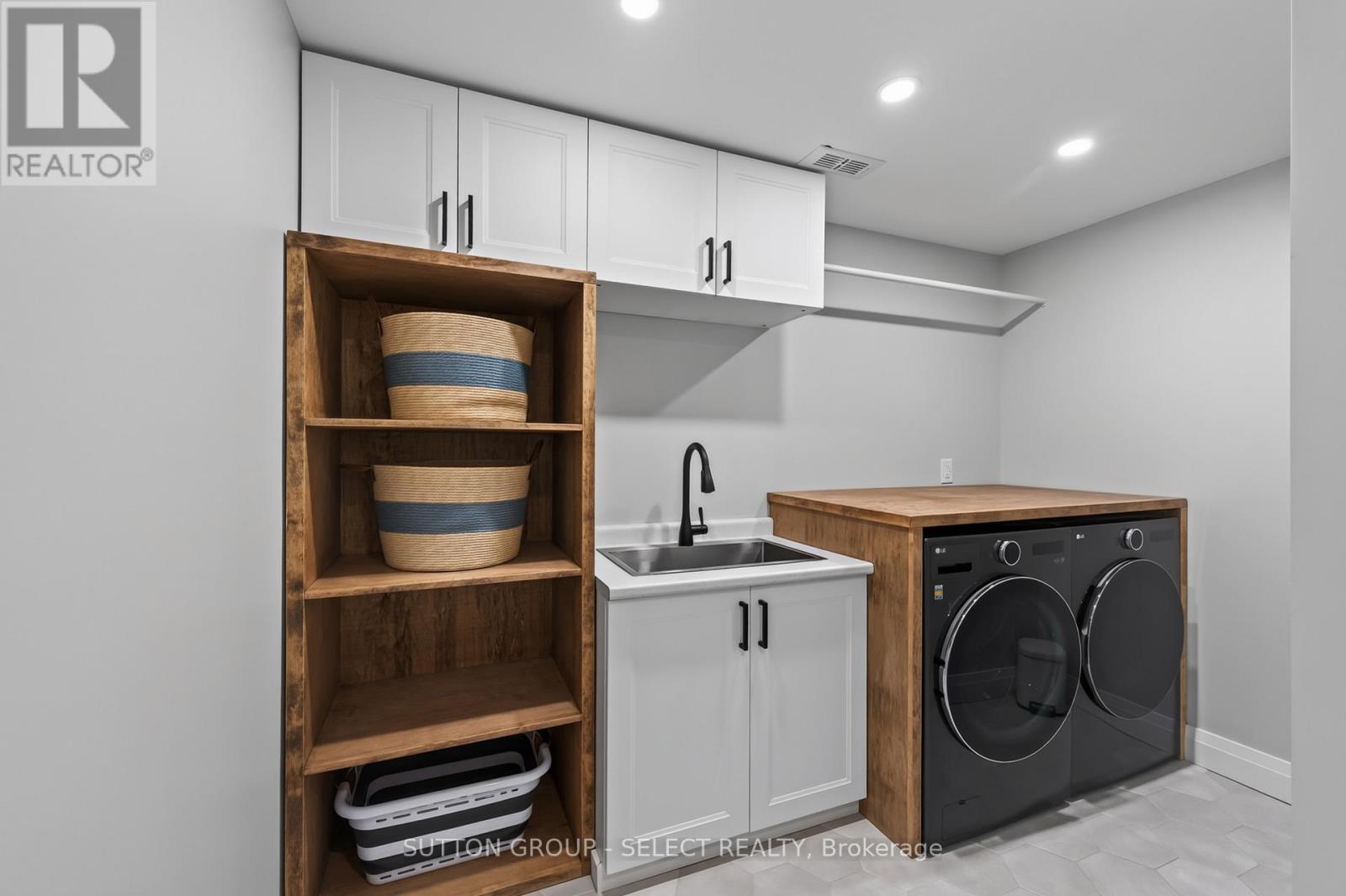 216 Martin Drive, Middlesex Centre, Ontario  N0M 2A0 - Photo 36 - X13695152