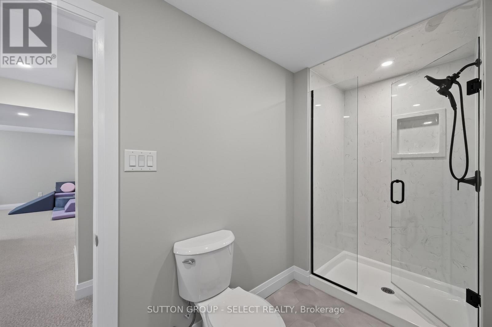 216 Martin Drive, Middlesex Centre, Ontario  N0M 2A0 - Photo 37 - X13695152