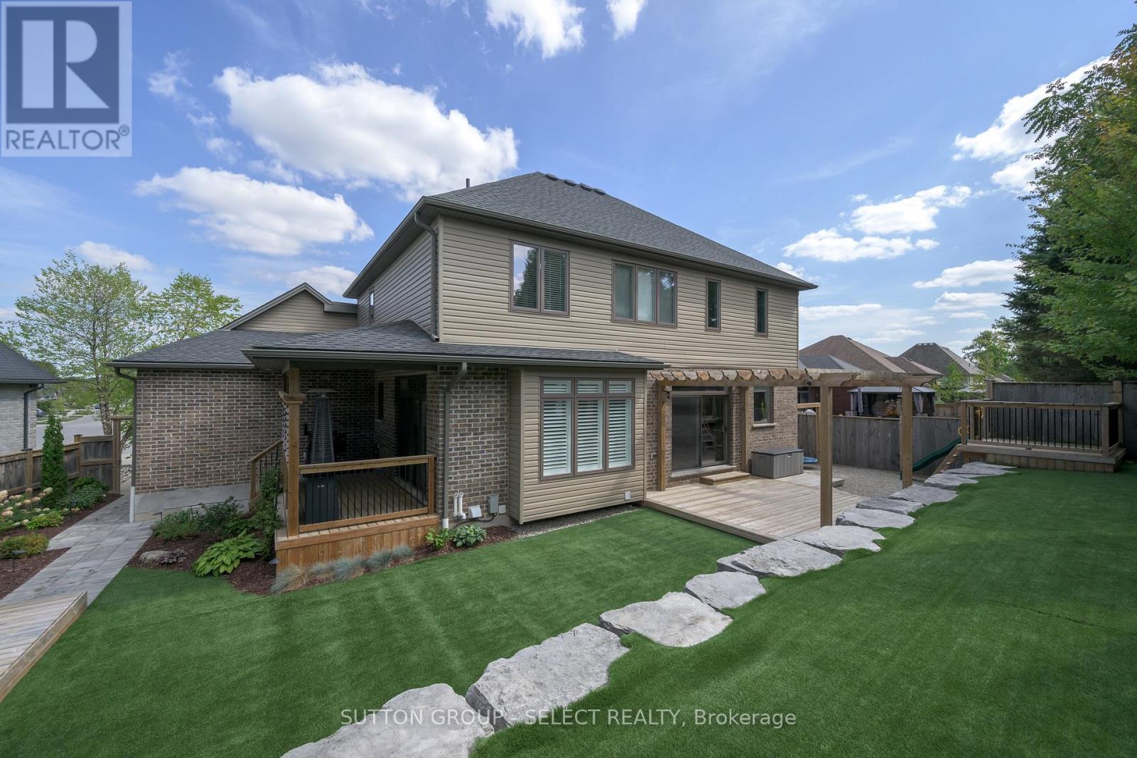 216 Martin Drive, Middlesex Centre, Ontario  N0M 2A0 - Photo 8 - X13695152
