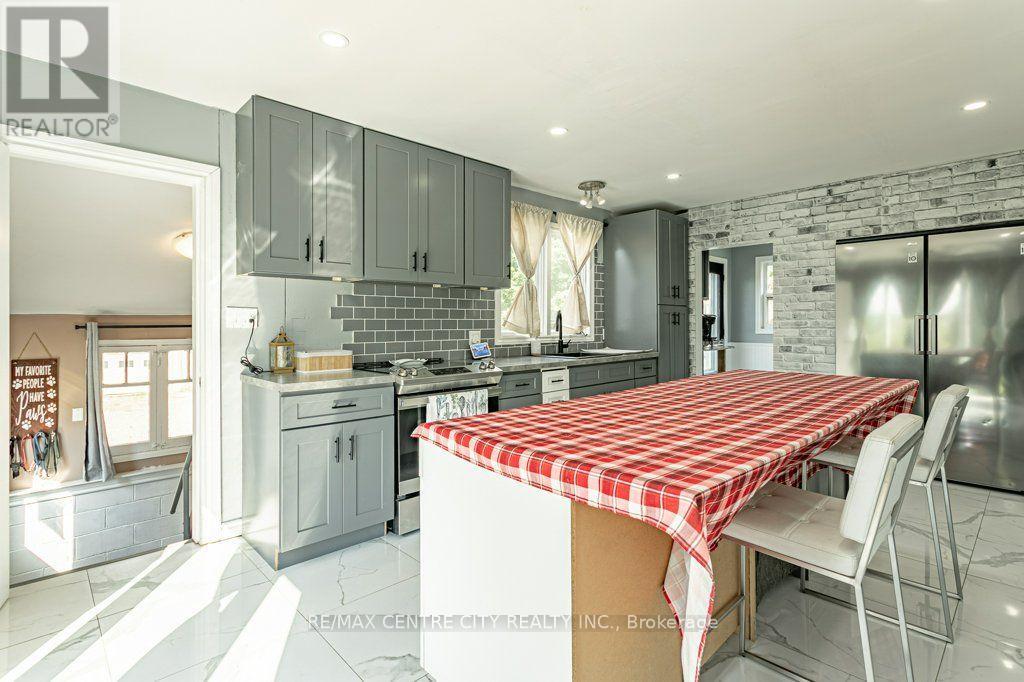 594443 Highway 59 Road, Norwich, Ontario  N4S 7V8 - Photo 4 - X13695236