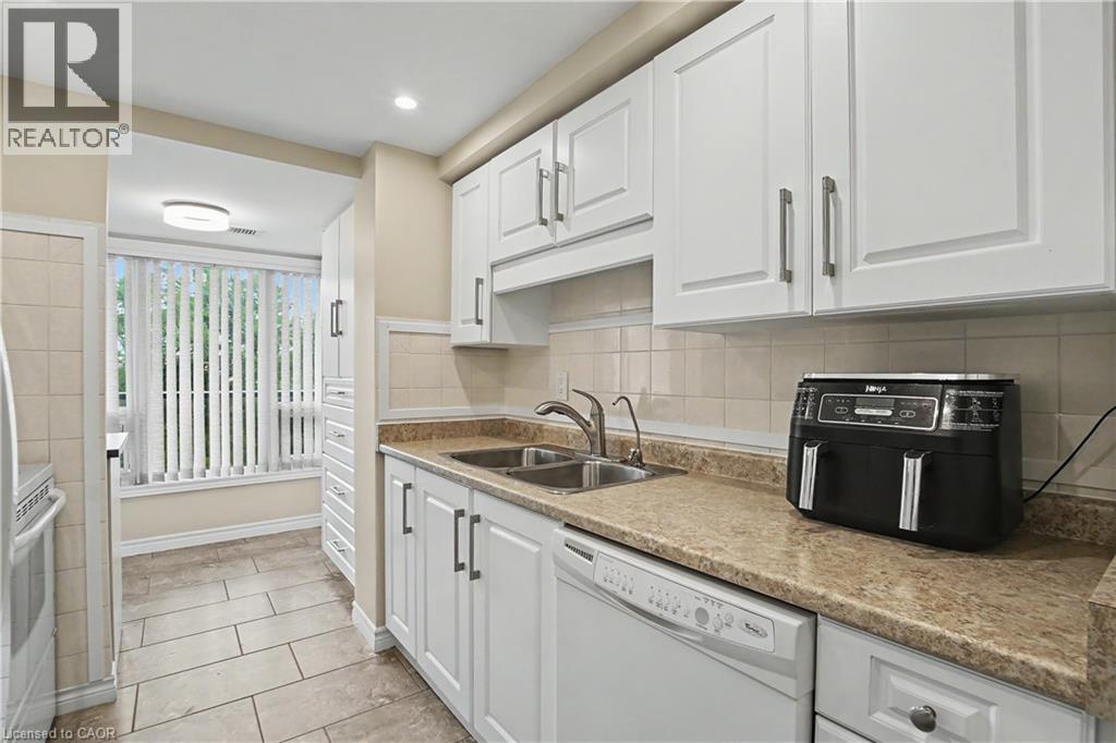 237 King Street W Unit# 608, Cambridge, Ontario  N3H 5L2 - Photo 12 - 40856593