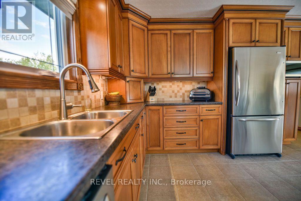 299 Dorans Road, Timmins, Ontario  P4N 7C7 - Photo 9 - T13695070
