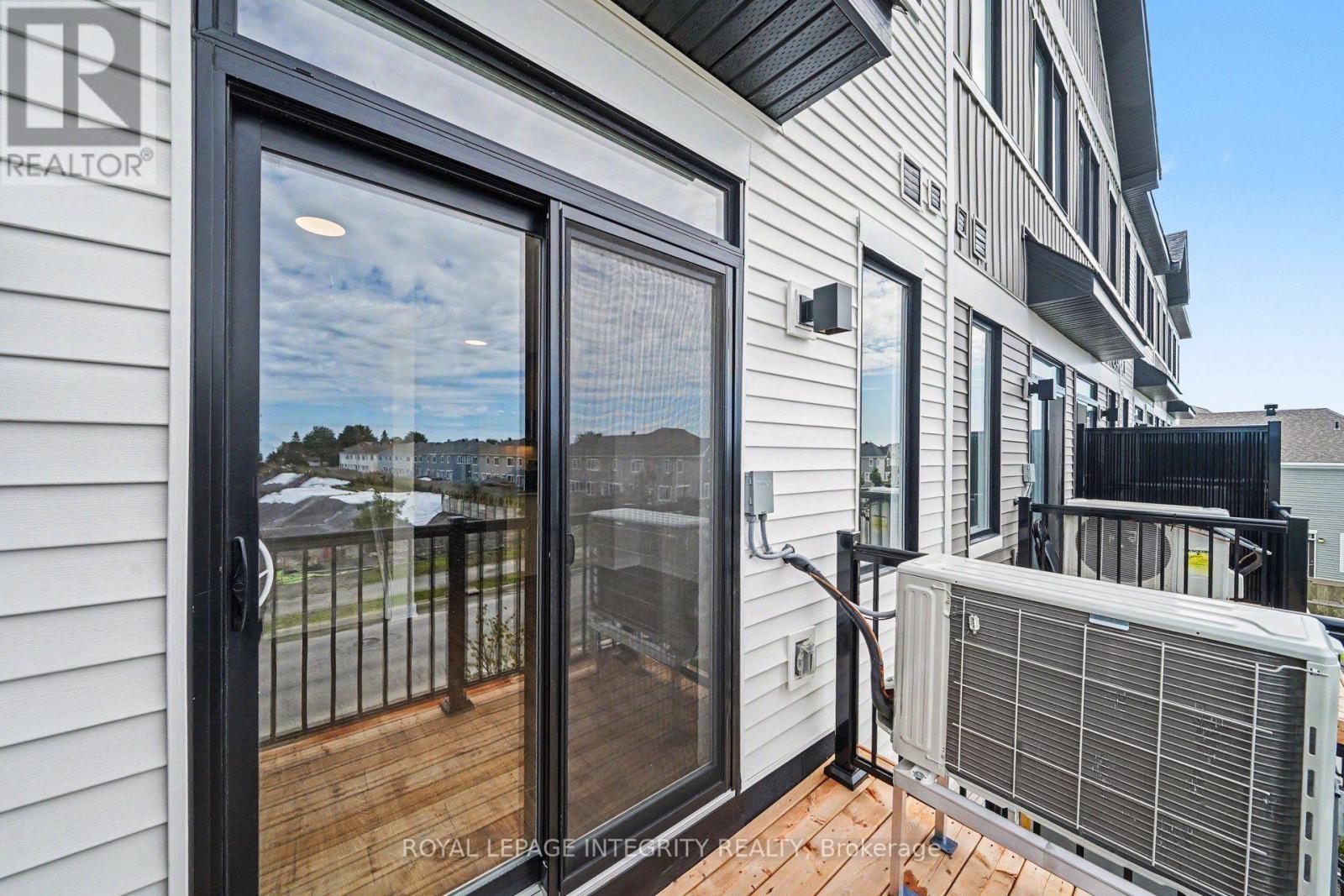 265 Lamarche Avenue, Ottawa, Ontario  K1W 0M5 - Photo 13 - X13695194