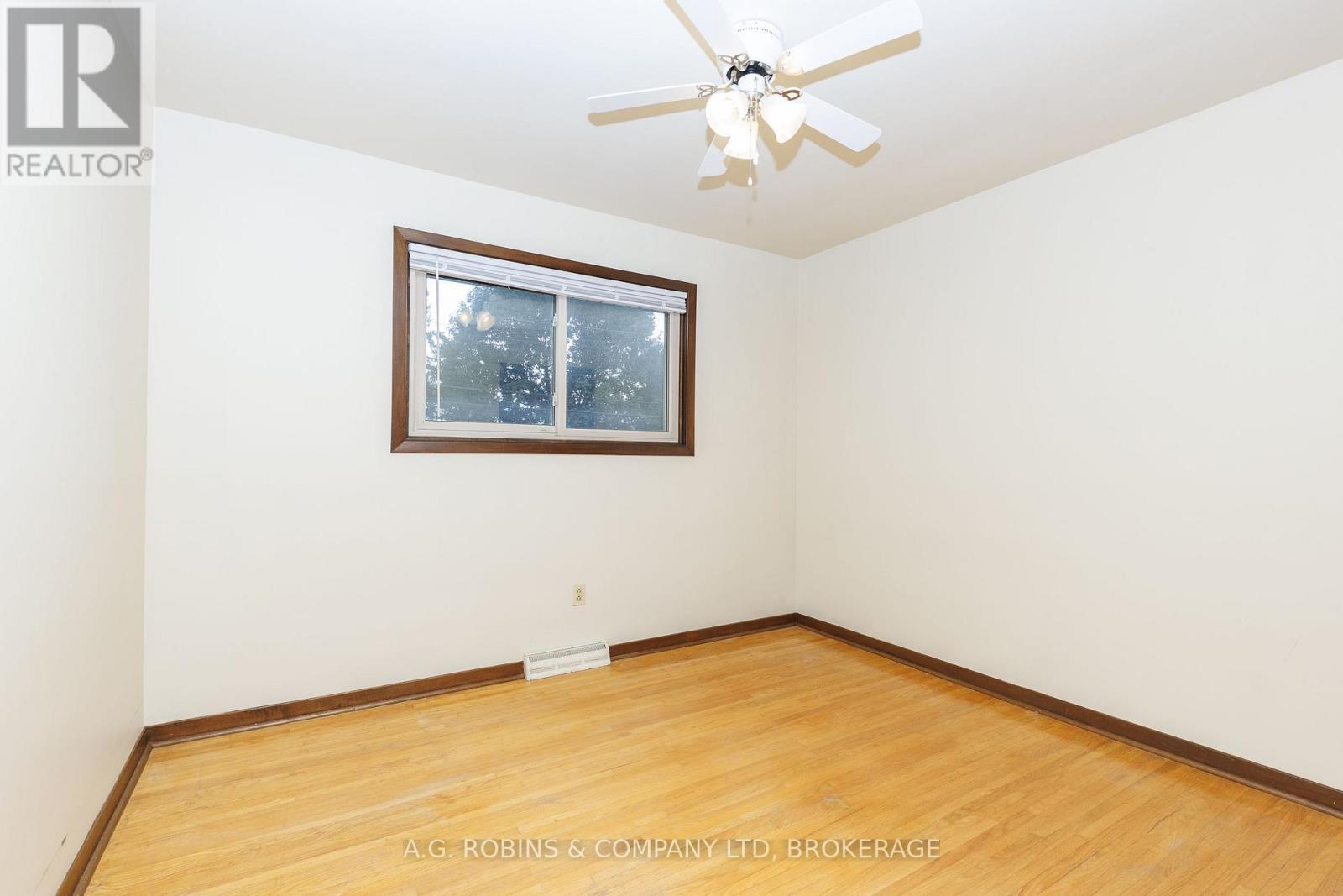 12 Berkley Avenue, Port Colborne, Ontario  L3K 1T2 - Photo 15 - X13694966