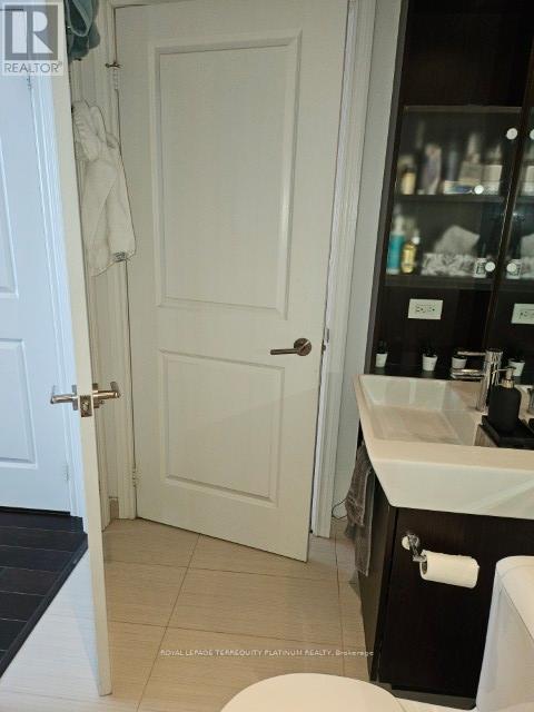 4205 - 386 Yonge Street, Toronto, Ontario  M5B 0A5 - Photo 11 - C13695132