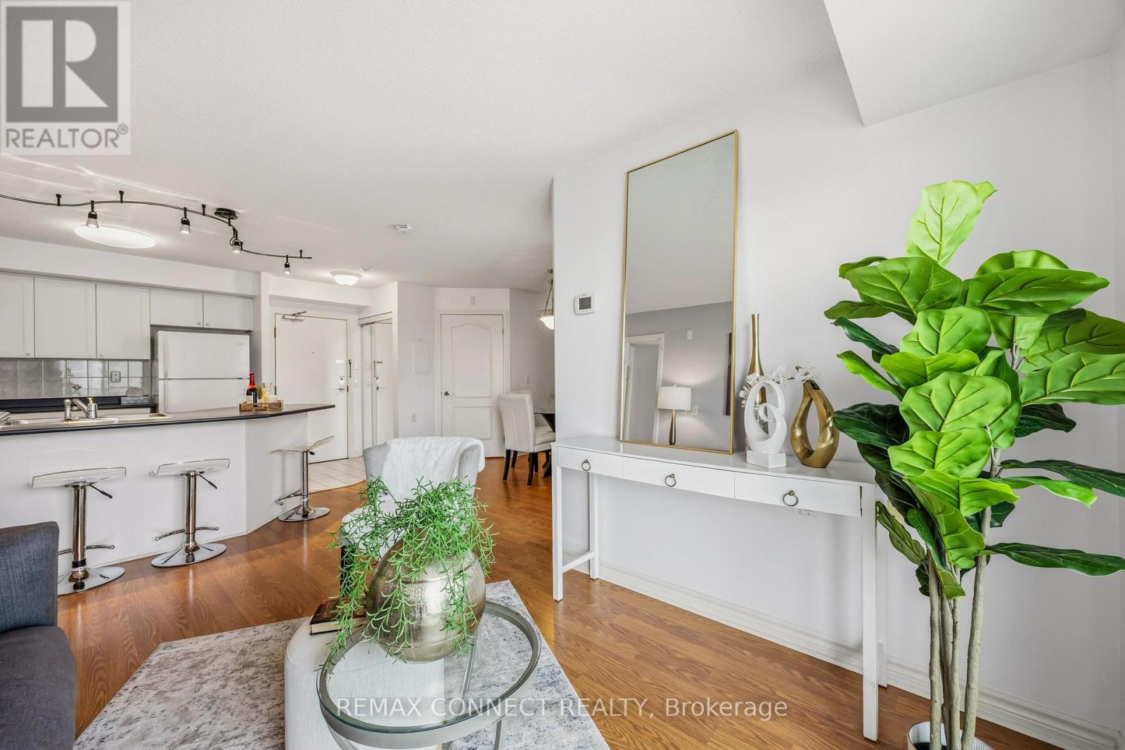 504 - 890 Sheppard Avenue W, Toronto, Ontario M3H 2T5 - Photo 10 - C13695164