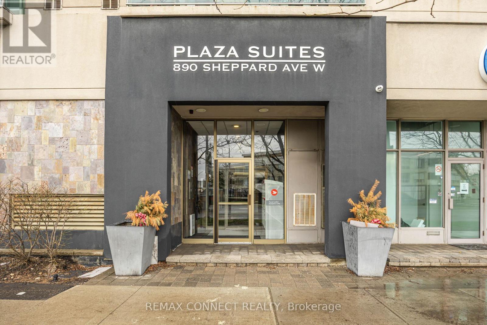 504 - 890 Sheppard Avenue W, Toronto, Ontario M3H 2T5 - Photo 3 - C13695164
