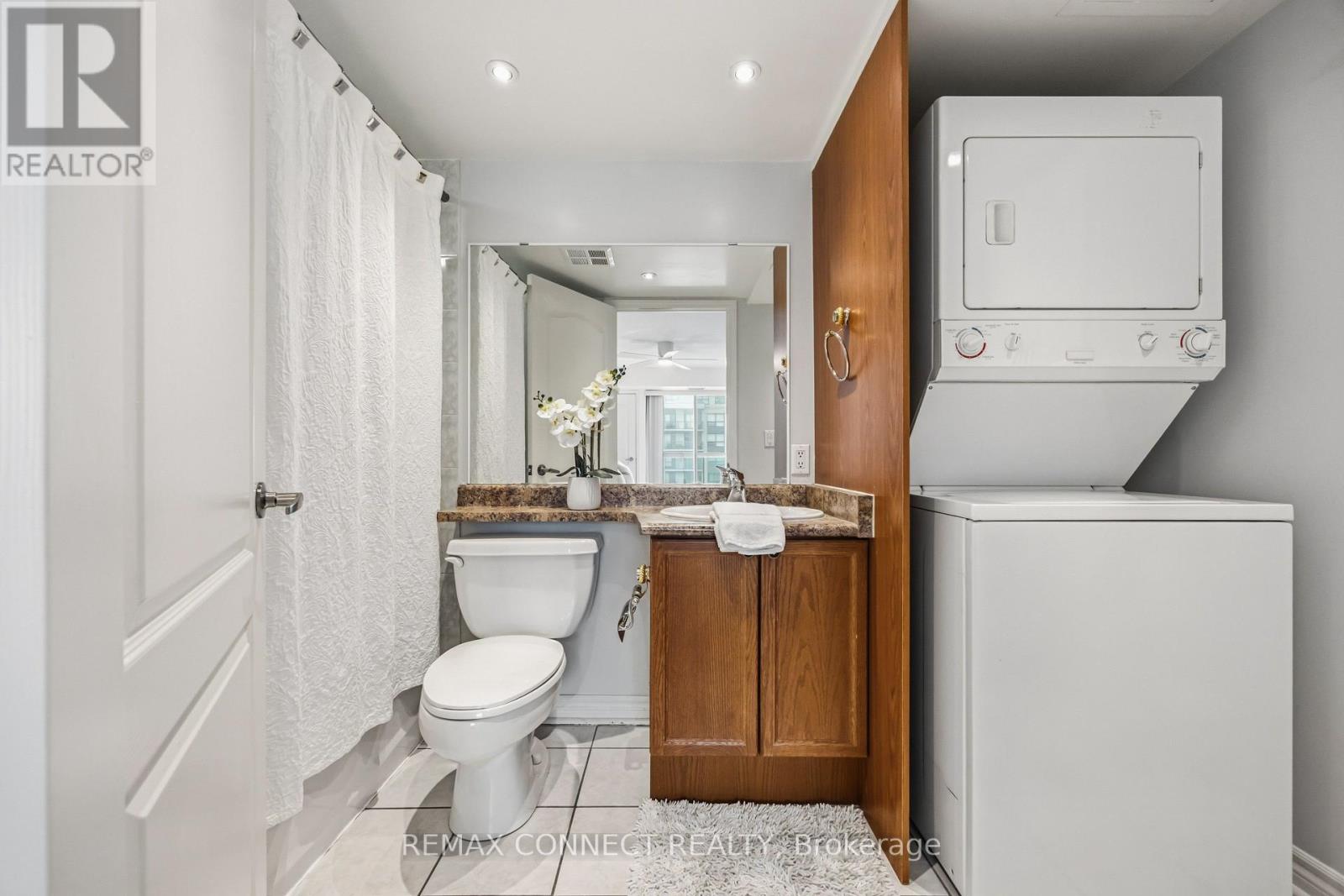 504 - 890 Sheppard Avenue W, Toronto, Ontario M3H 2T5 - Photo 37 - C13695164