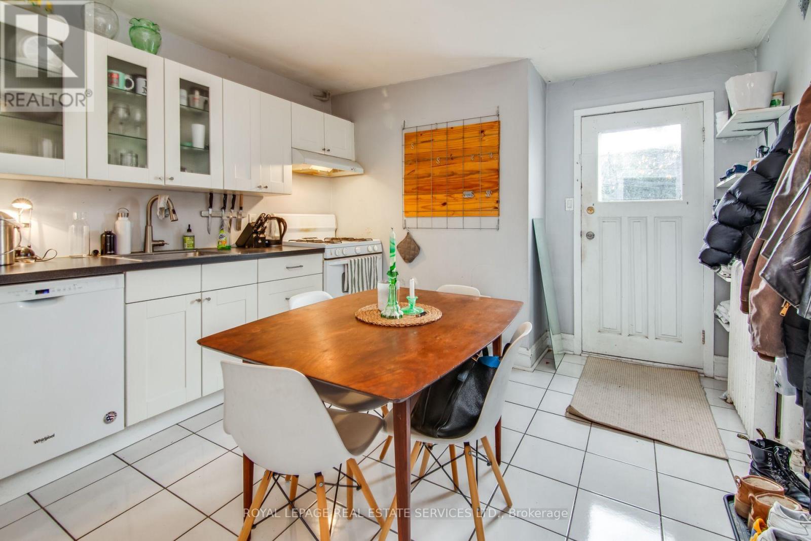 2 - 50 Rusholme Road, Toronto, Ontario  M6J 3H5 - Photo 7 - C13695220
