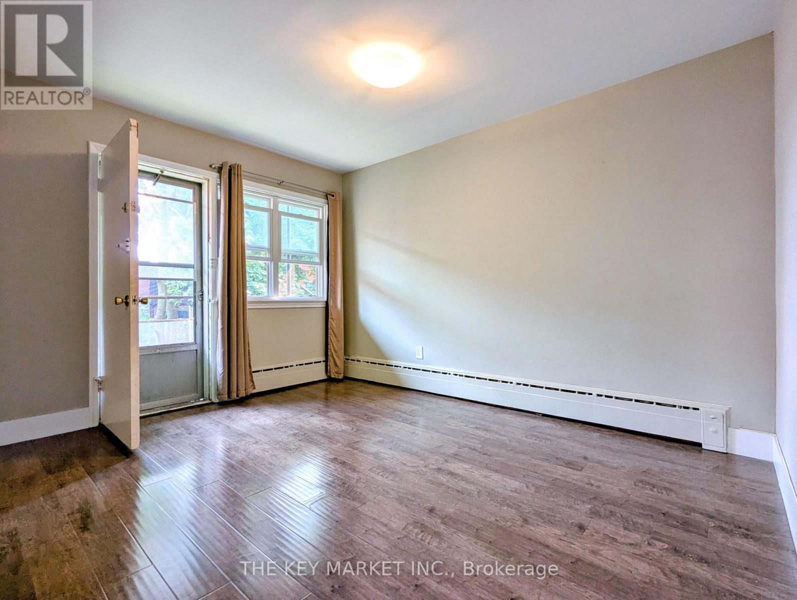 2 - 211 St Clements Avenue, Toronto, Ontario  M4R 1H3 - Photo 12 - C13695228