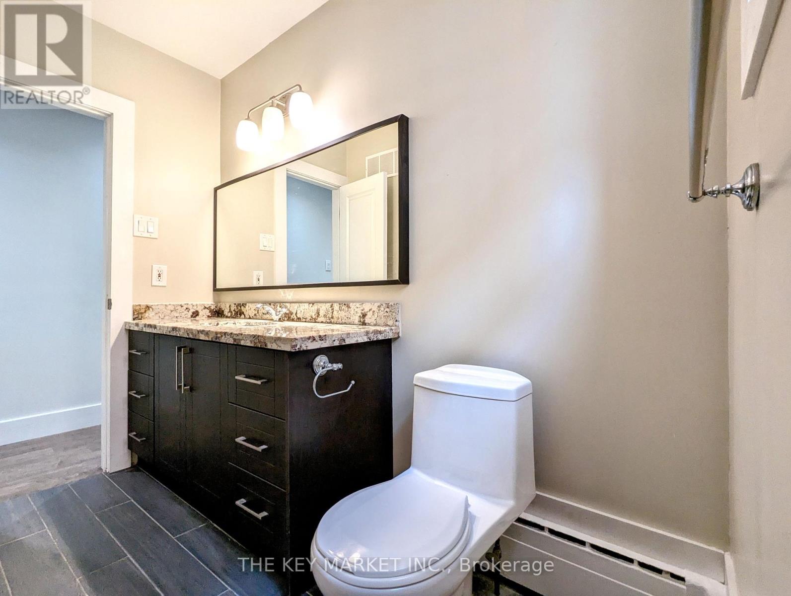 2 - 211 St Clements Avenue, Toronto, Ontario  M4R 1H3 - Photo 28 - C13695228