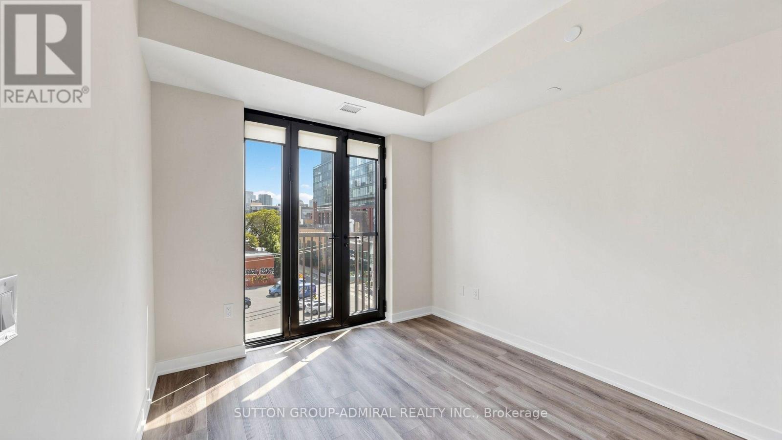409 - 123 Portland Street, Toronto, Ontario  M5V 2N4 - Photo 3 - C13695266