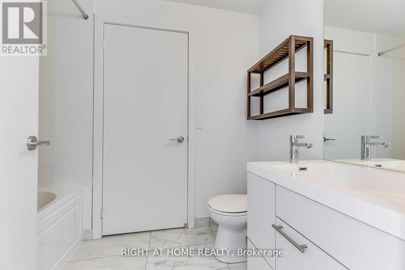 1410 - 199 Richmond Street W, Toronto, Ontario  M5V 0H4 - Photo 7 - C13695284