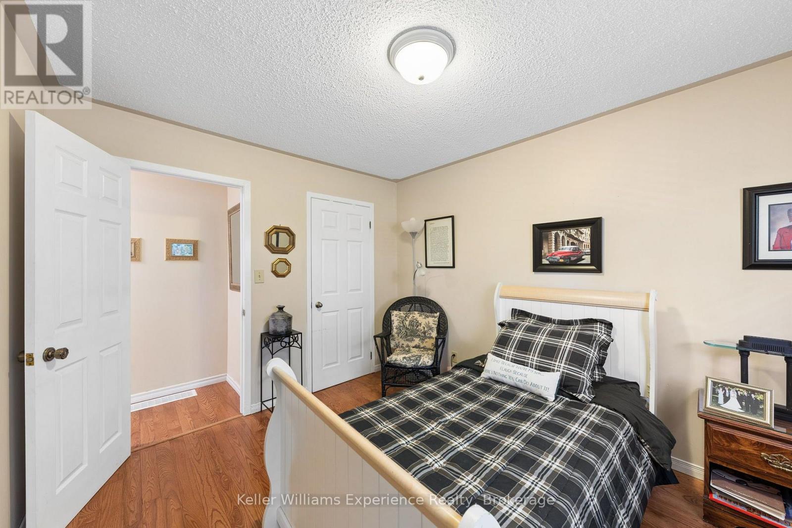 6 Bonaventure Place, Penetanguishene, Ontario  L9M 1J3 - Photo 13 - S13695192