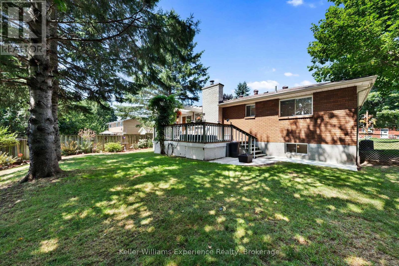 6 Bonaventure Place, Penetanguishene, Ontario  L9M 1J3 - Photo 25 - S13695192
