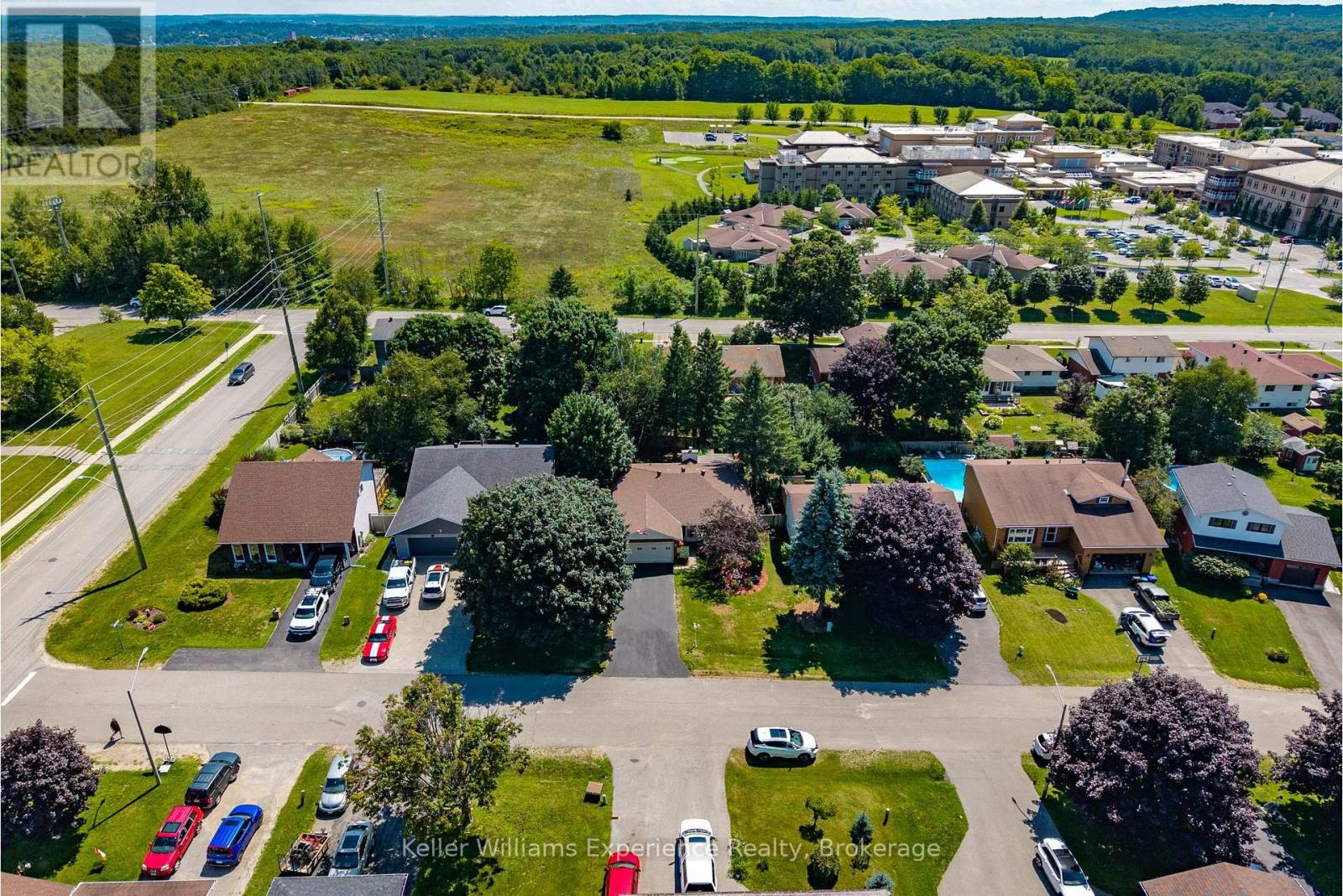 6 Bonaventure Place, Penetanguishene, Ontario  L9M 1J3 - Photo 28 - S13695192