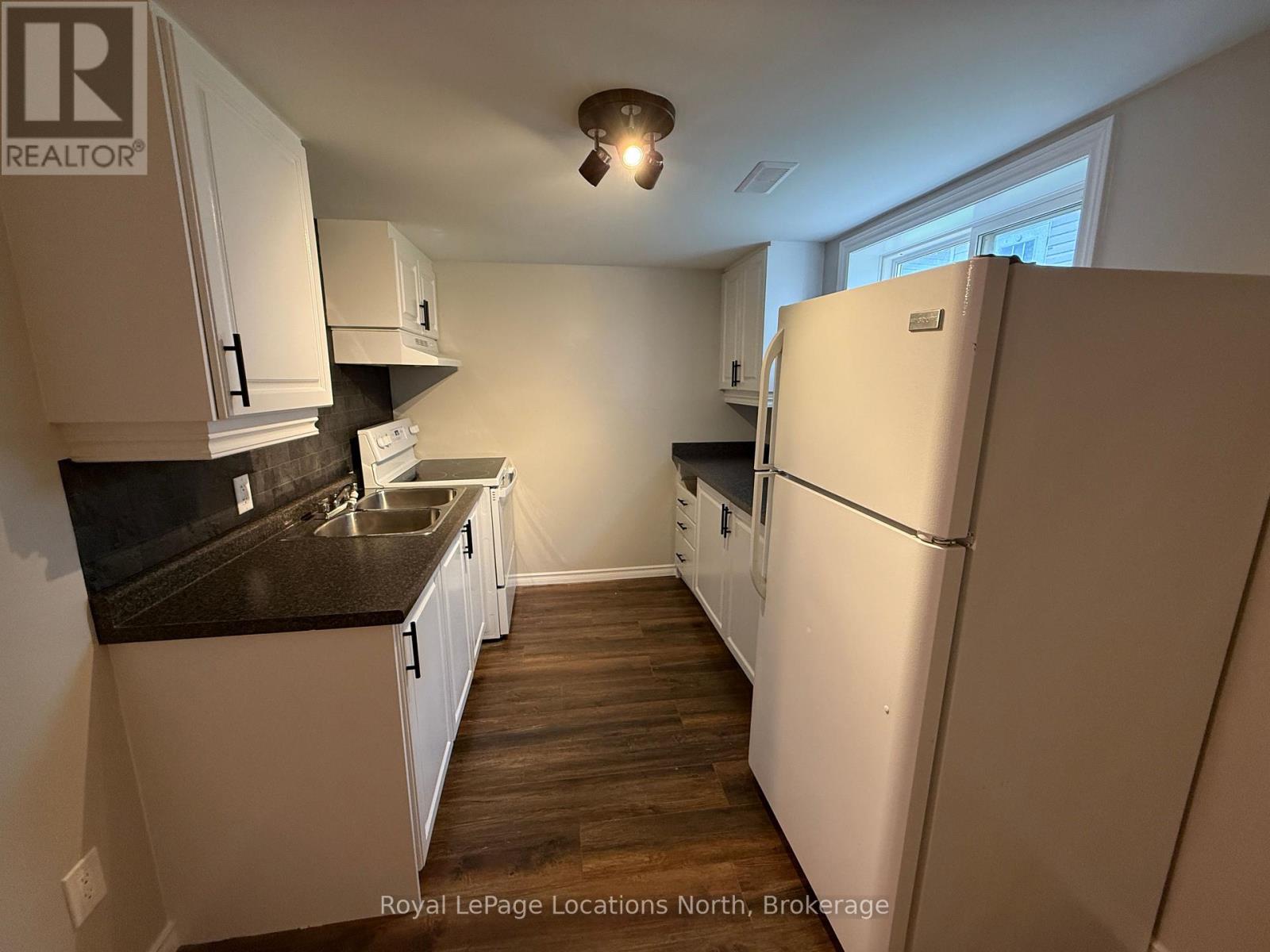 Lower - 51 Raglan Street, Collingwood, Ontario  L9Y 4Y6 - Photo 11 - S13695218