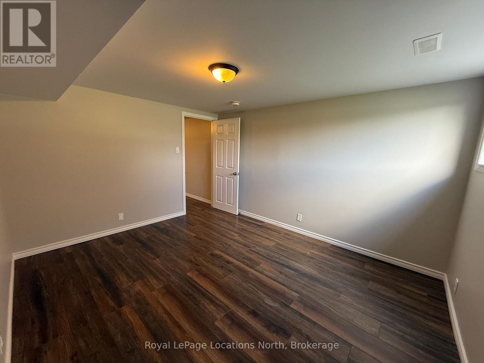 Lower - 51 Raglan Street, Collingwood, Ontario  L9Y 4Y6 - Photo 14 - S13695218