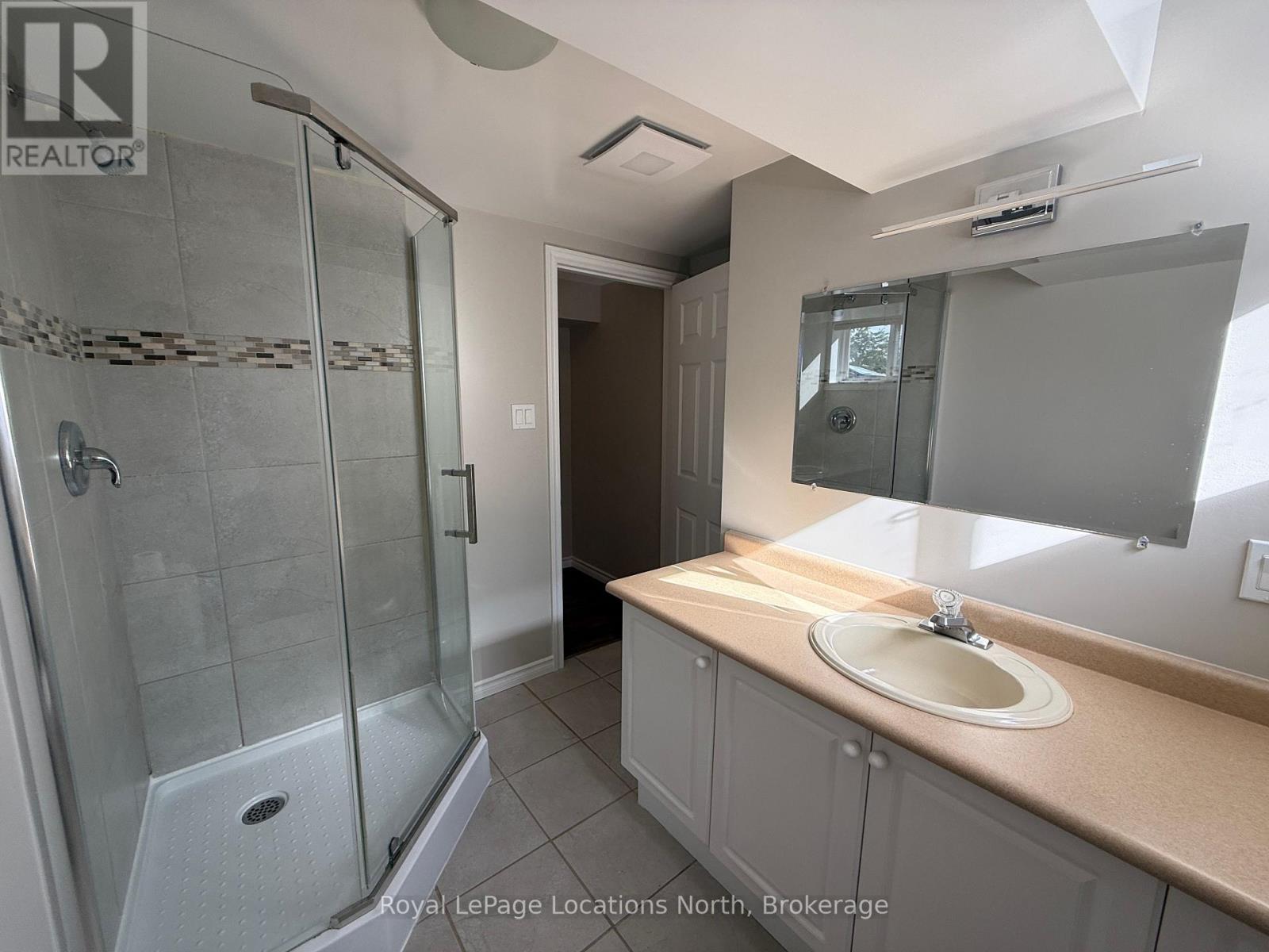Lower - 51 Raglan Street, Collingwood, Ontario  L9Y 4Y6 - Photo 18 - S13695218