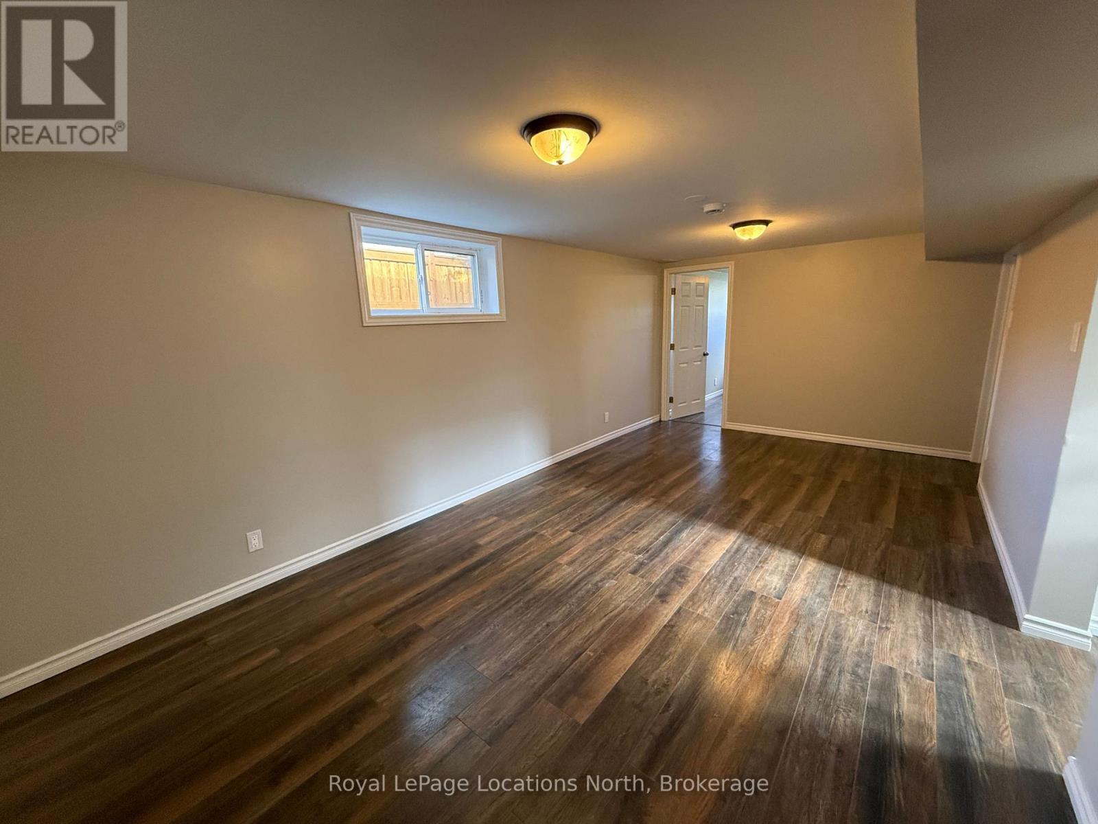 Lower - 51 Raglan Street, Collingwood, Ontario  L9Y 4Y6 - Photo 7 - S13695218