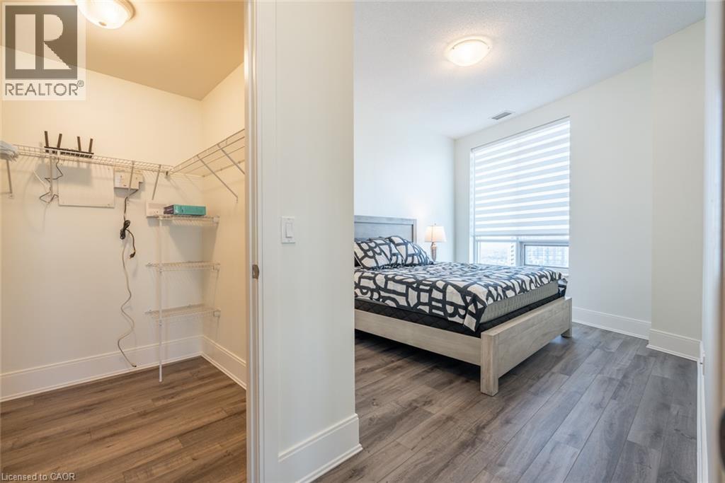 330 Burnhamthorpe Road W Unit# Ph5, Mississauga, Ontario  L5B 0E1 - Photo 19 - 40857176