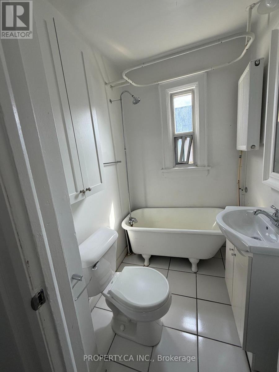 32 - 849 Broadview Avenue E, Toronto, Ontario  M4K 2P9 - Photo 6 - E13695012
