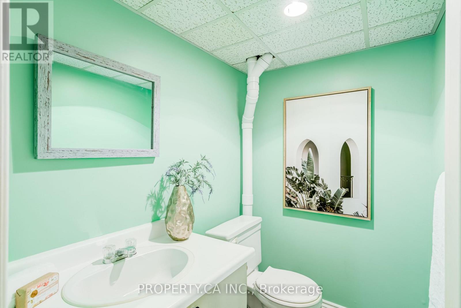 1 Latham Court, Ajax, Ontario  L1S 4B5 - Photo 32 - E13695040