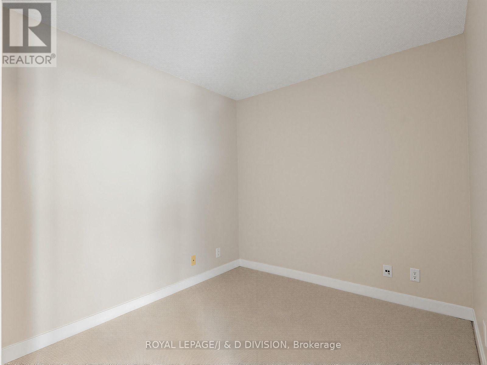 3002 - 38 Lee Centre Drive, Toronto, Ontario  M1H 3J7 - Photo 16 - E13695198