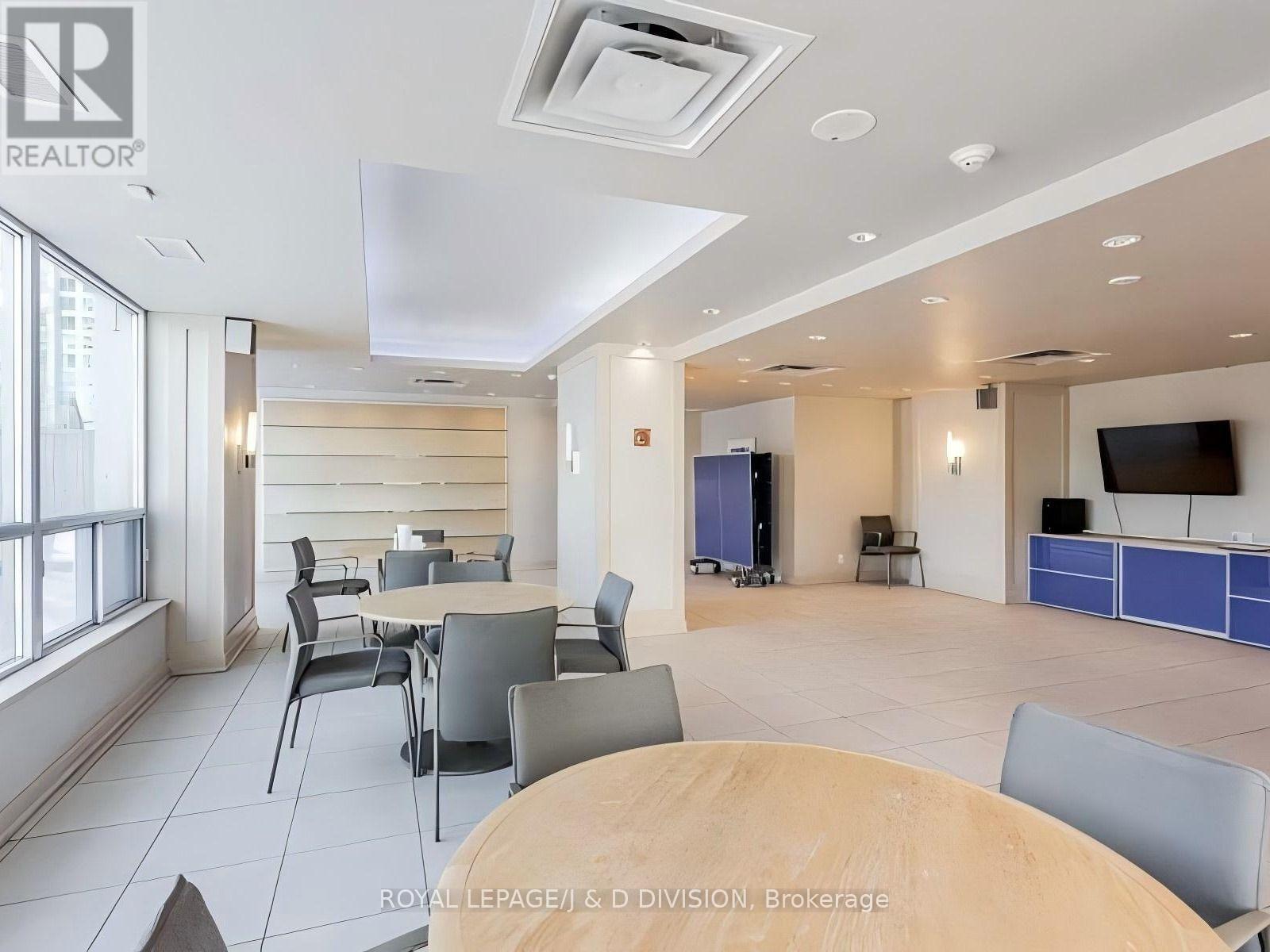 3002 - 38 Lee Centre Drive, Toronto, Ontario  M1H 3J7 - Photo 27 - E13695198
