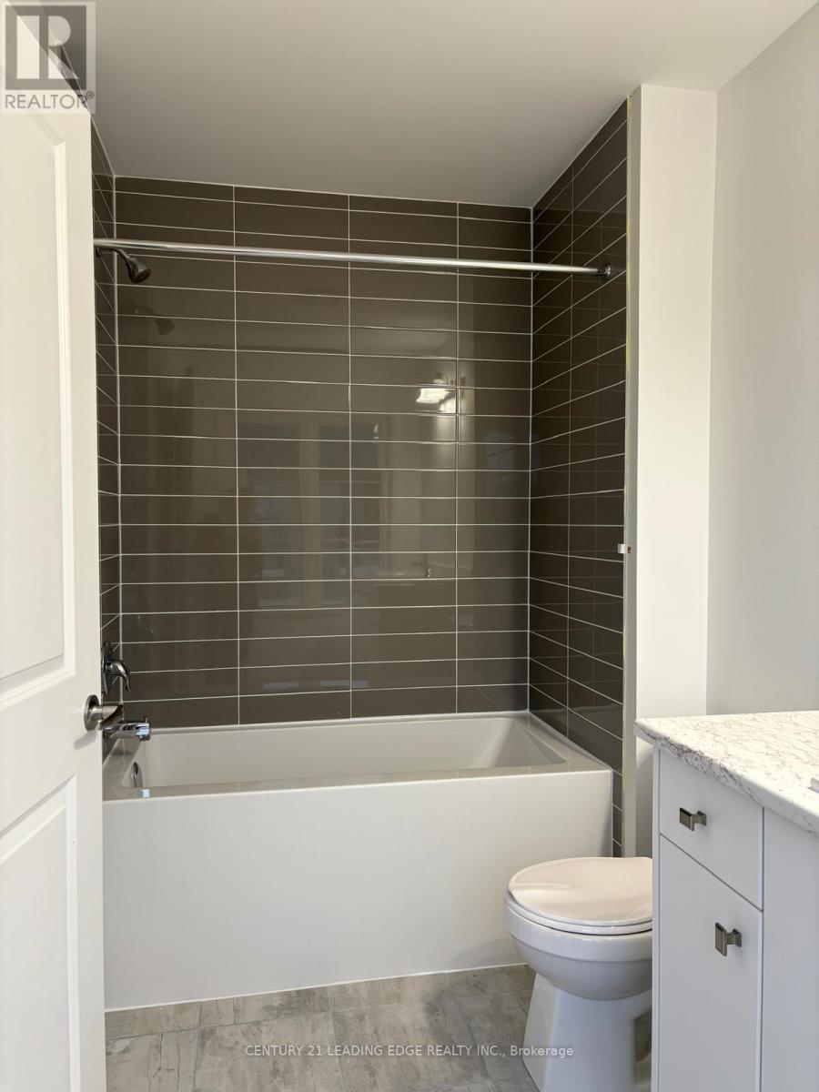 2 Nautical Way, Whitby, Ontario  L1N 0N2 - Photo 10 - E13695204