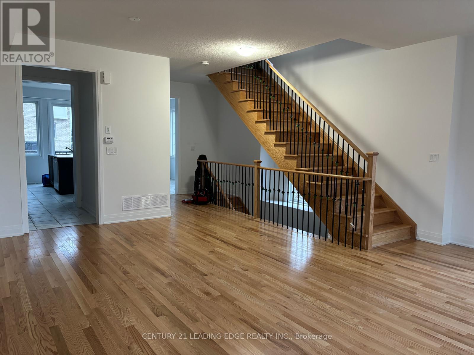 2 Nautical Way, Whitby, Ontario  L1N 0N2 - Photo 20 - E13695204